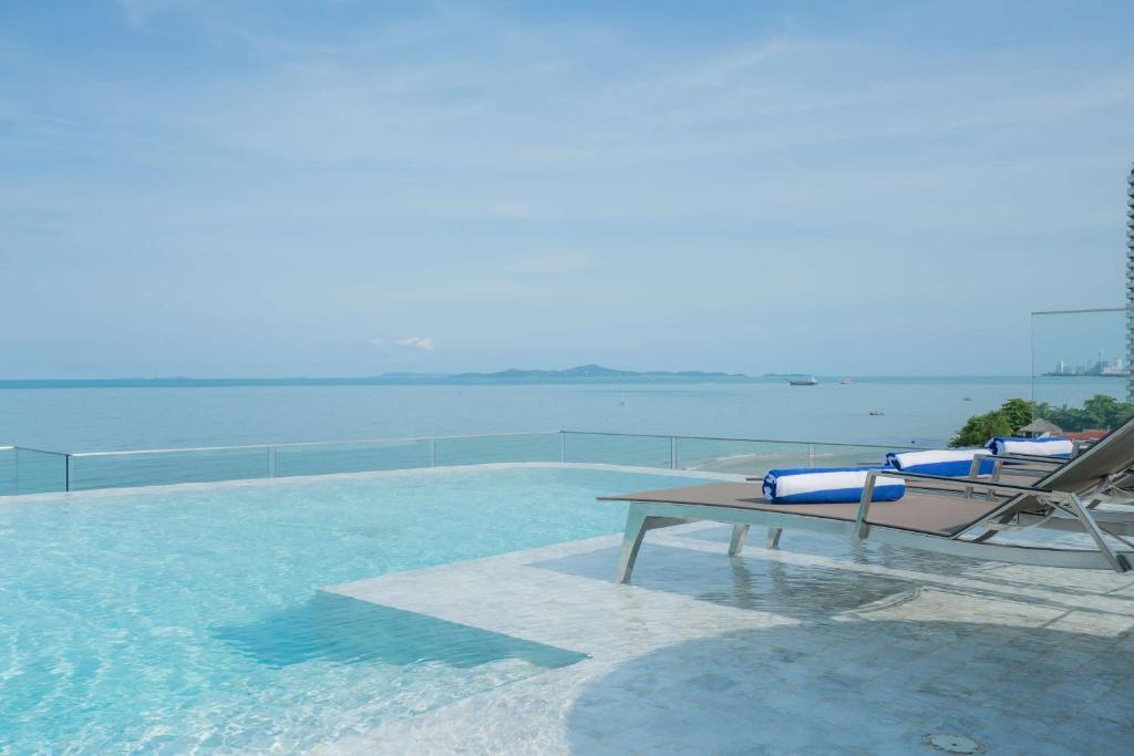 Bayphere Hotel Pattaya Ban Nong Hin  Esterno foto